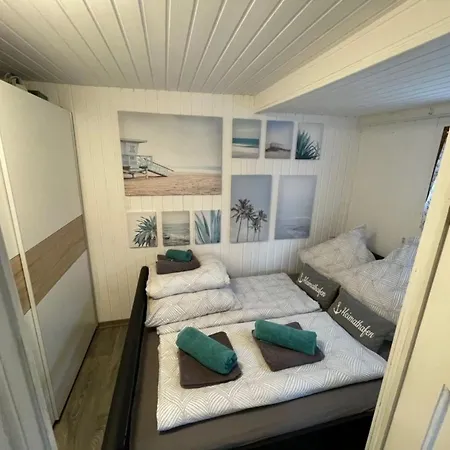 Blockhutte 度假居 *
